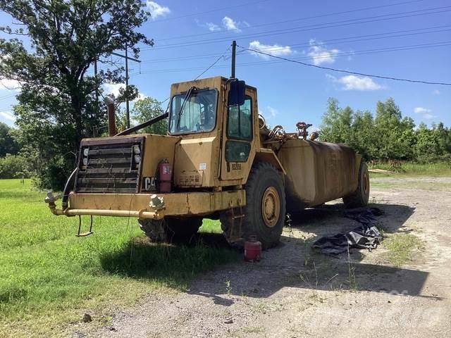 CAT 615C Ūdens mašīnas