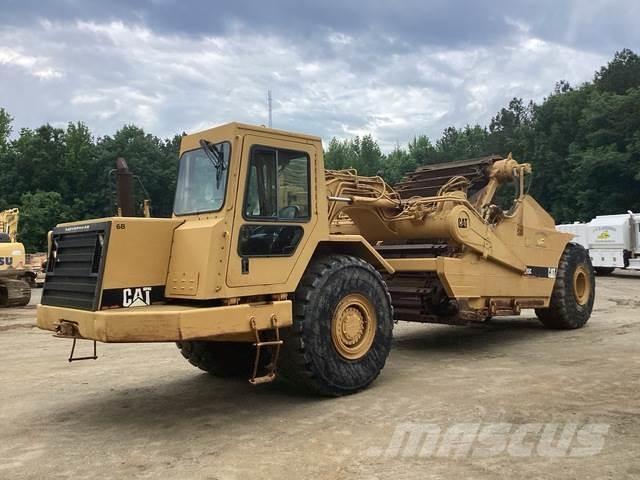 CAT 615C II Skrēperi