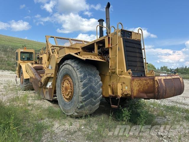 CAT 627F Skrēperi