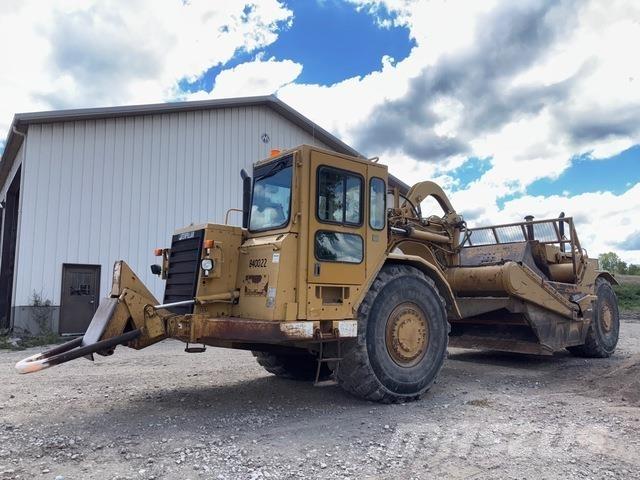 CAT 627F Skrēperi