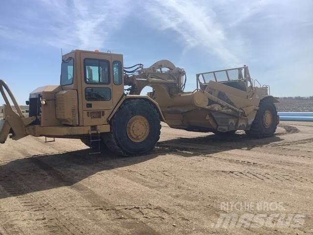 CAT 627G Skrēperi