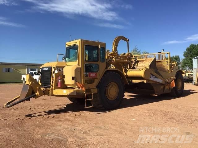 CAT 627G Skrēperi