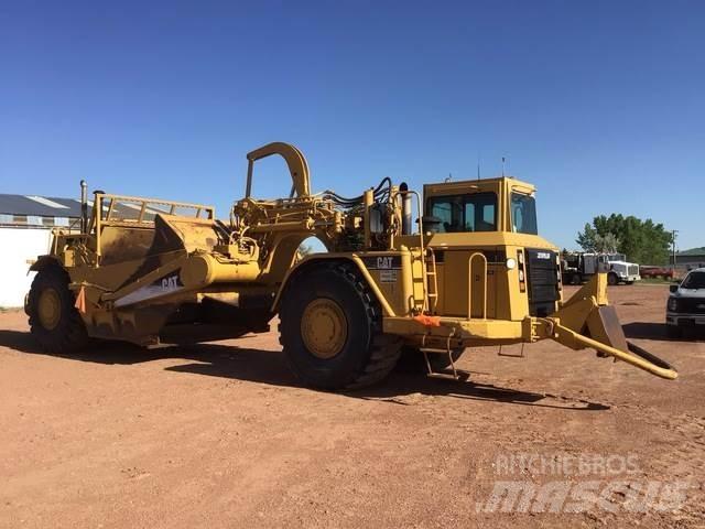 CAT 627G Skrēperi