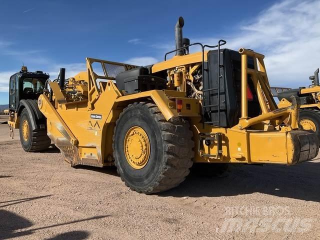 CAT 627K Skrēperi