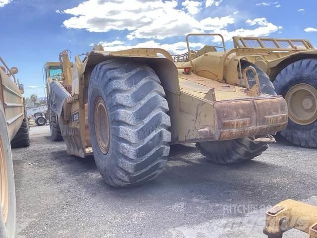 CAT 631E Skrēperi