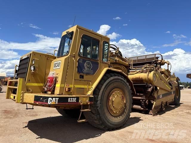 CAT 633E Skrēperi