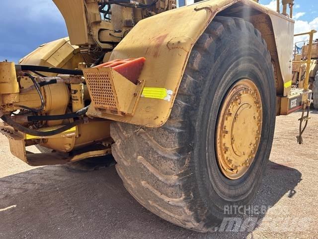 CAT 633E Skrēperi
