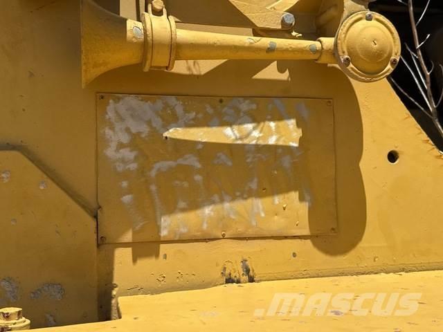 CAT 637 Ūdens mašīnas