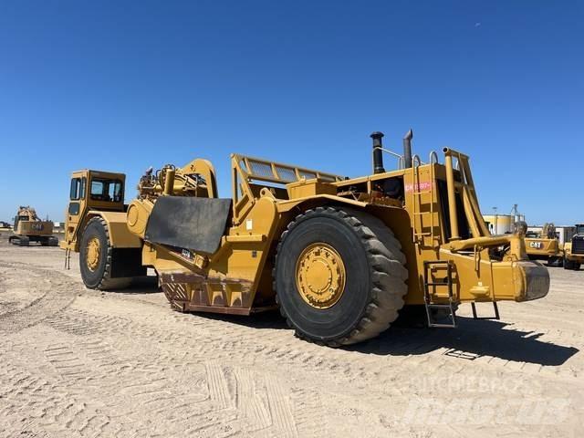 CAT 637G Skrēperi