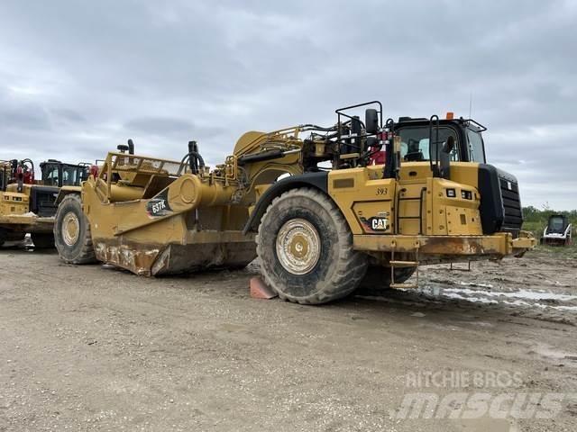 CAT 637K Skrēperi