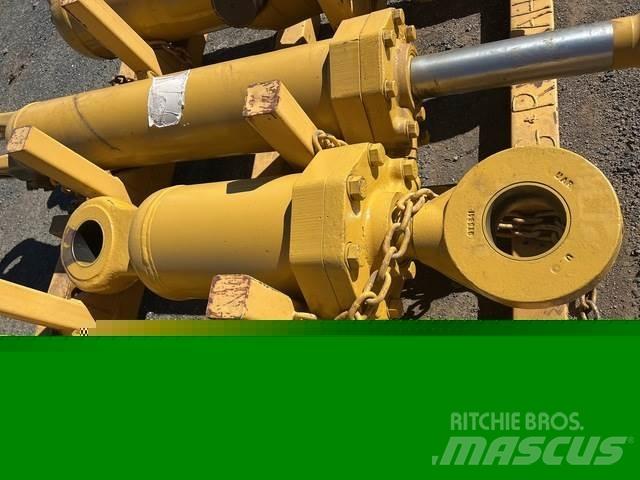 CAT 657E Transports- Citi