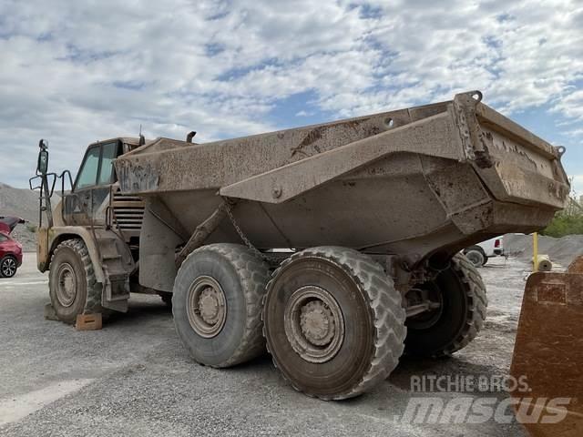 CAT 730 Artikulētie pašizgāzēji