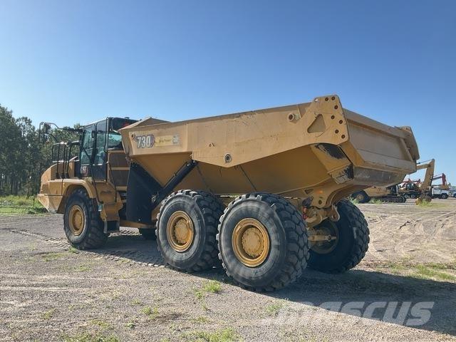 CAT 730 Artikulētie pašizgāzēji
