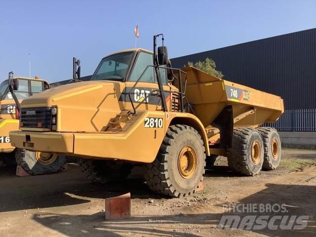 CAT 740 Artikulētie pašizgāzēji
