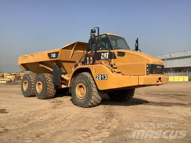 CAT 740 Artikulētie pašizgāzēji