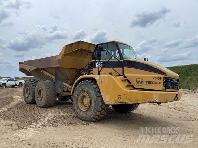 CAT 740 Artikulētie pašizgāzēji