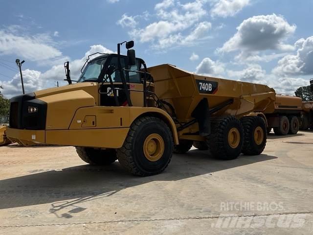 CAT 740B Artikulētie pašizgāzēji