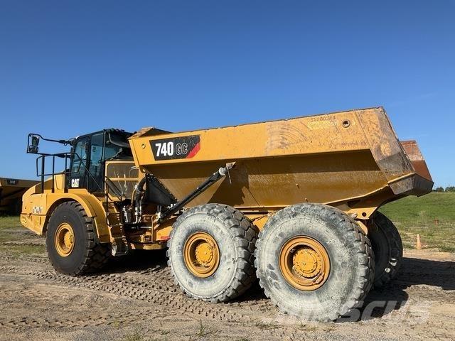 CAT 740GC Artikulētie pašizgāzēji