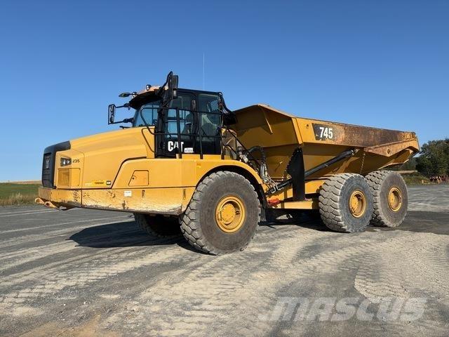 CAT 745 Artikulētie pašizgāzēji