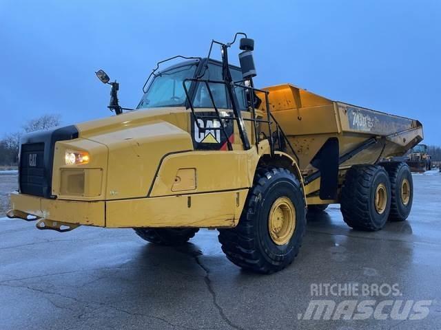 CAT 745C Artikulētie pašizgāzēji