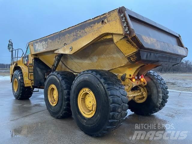 CAT 745C Artikulētie pašizgāzēji