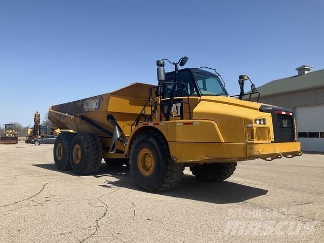 CAT 745C Artikulētie pašizgāzēji