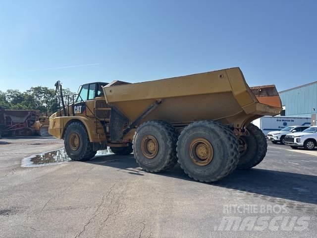 CAT 745C Artikulētie pašizgāzēji