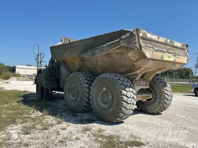 CAT 745C Artikulētie pašizgāzēji