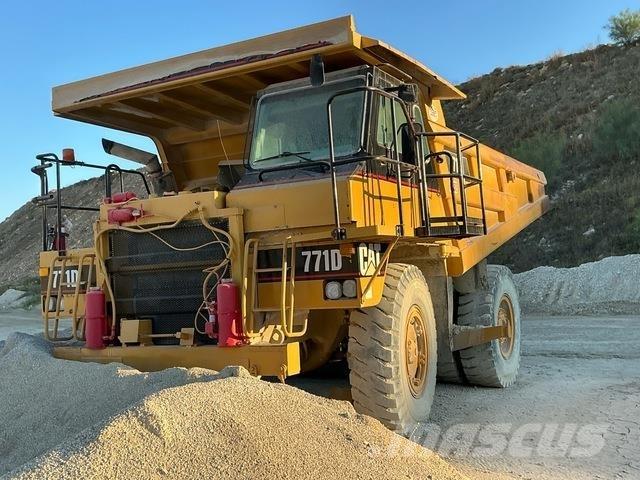CAT 771D Artikulētie pašizgāzēji