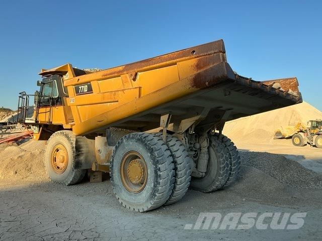 CAT 771D Artikulētie pašizgāzēji
