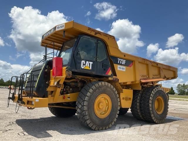 CAT 773F Artikulētie pašizgāzēji