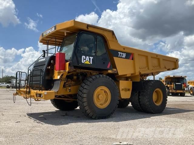 CAT 773F Artikulētie pašizgāzēji