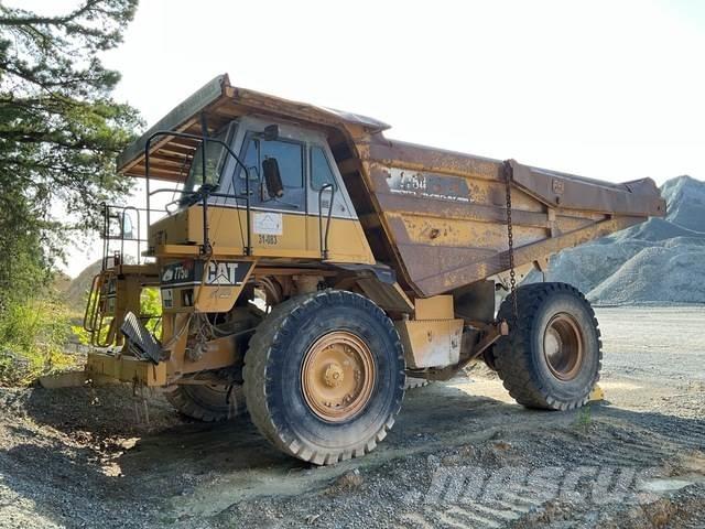 CAT 775D Artikulētie pašizgāzēji
