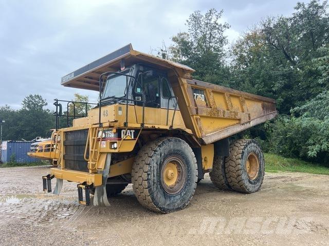 CAT 775D Artikulētie pašizgāzēji