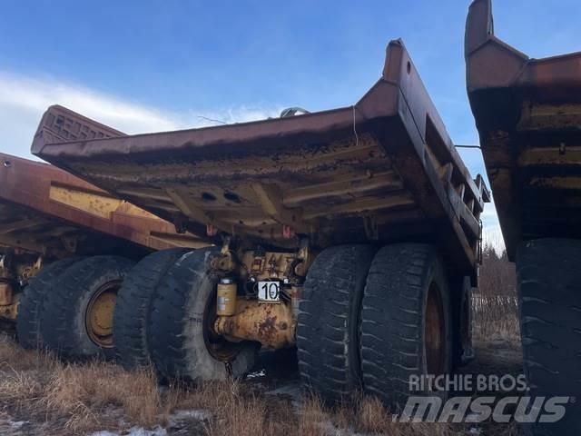 CAT 777D Artikulētie pašizgāzēji