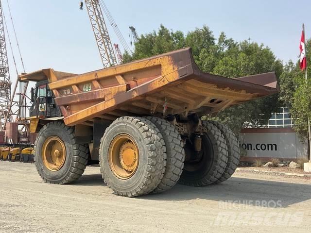 CAT 777D Artikulētie pašizgāzēji
