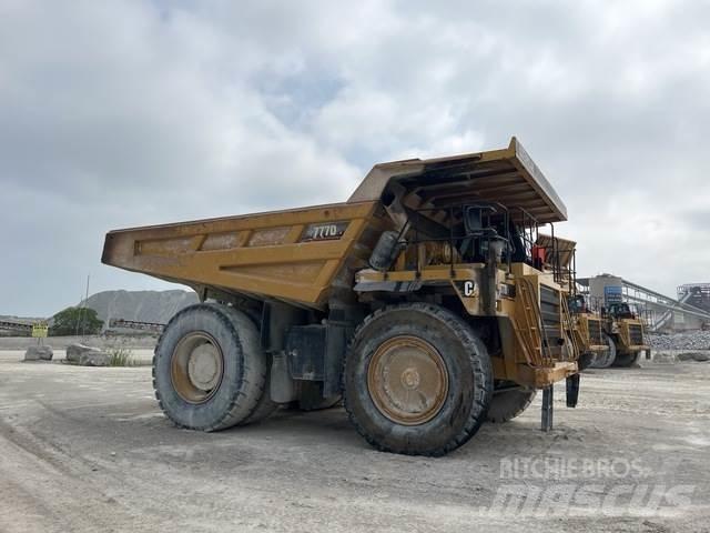 CAT 777D Artikulētie pašizgāzēji