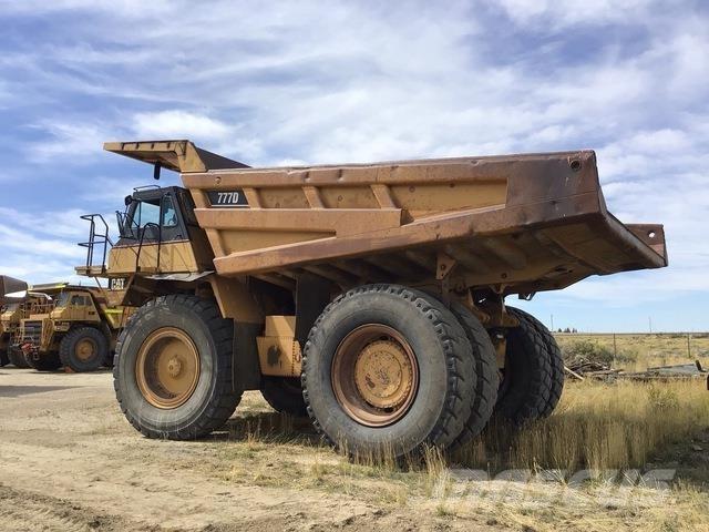 CAT 777D Artikulētie pašizgāzēji
