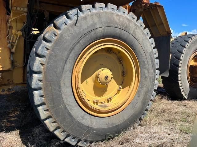 CAT 777D Būvniecība- Citi