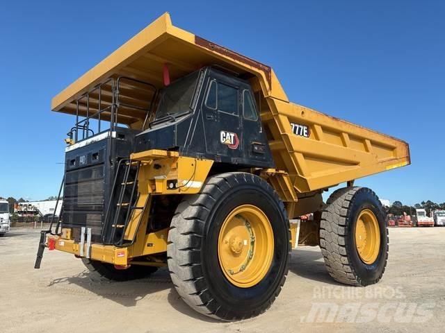 CAT 777E Artikulētie pašizgāzēji