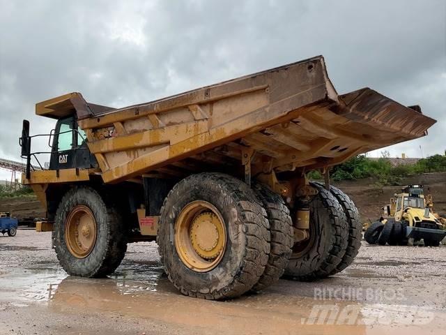 CAT 777F Artikulētie pašizgāzēji