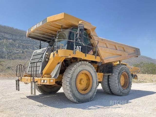 CAT 777F Artikulētie pašizgāzēji