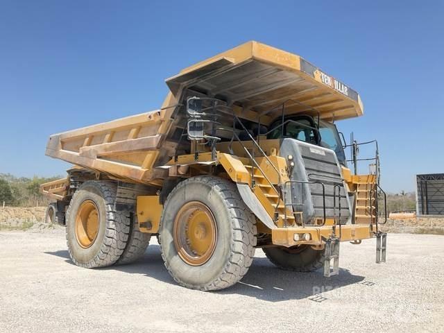 CAT 777F Artikulētie pašizgāzēji