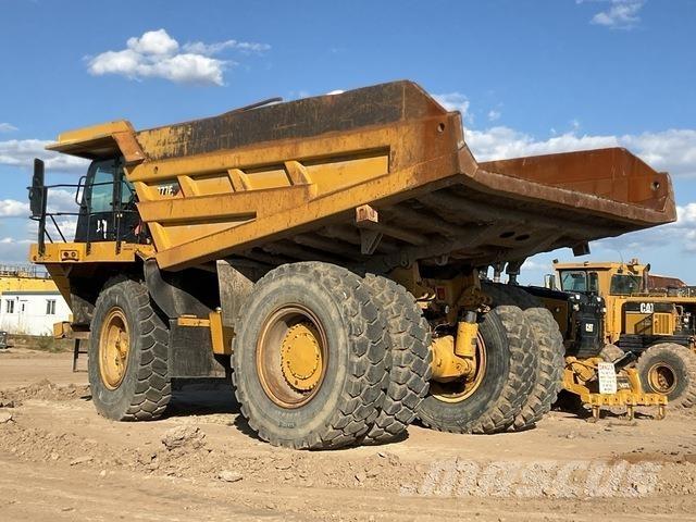 CAT 777F Artikulētie pašizgāzēji
