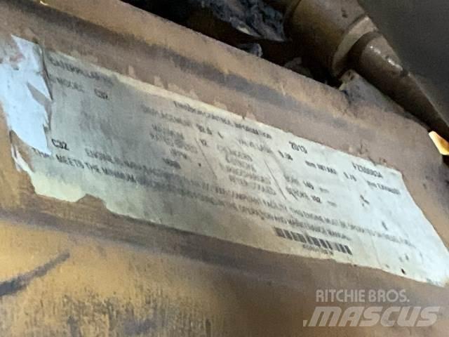 CAT 777G Artikulētie pašizgāzēji