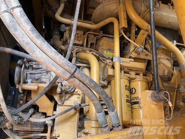 CAT 785D Artikulētie pašizgāzēji