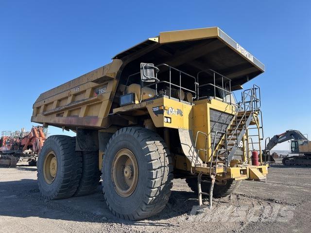 CAT 785D Artikulētie pašizgāzēji