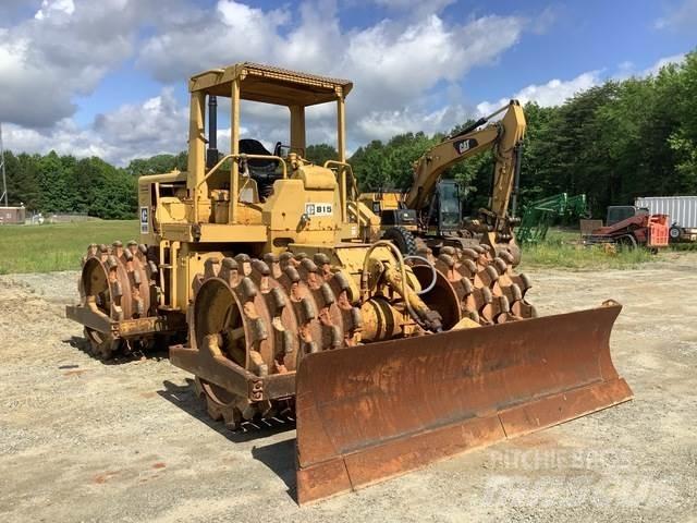 CAT 815 Augsnes blīvētāji