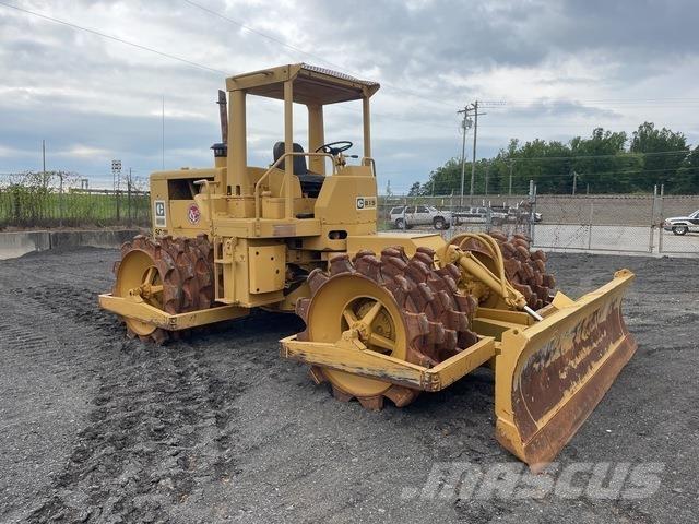 CAT 815 Augsnes blīvētāji