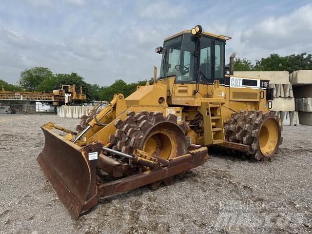 CAT 815F Augsnes blīvētāji